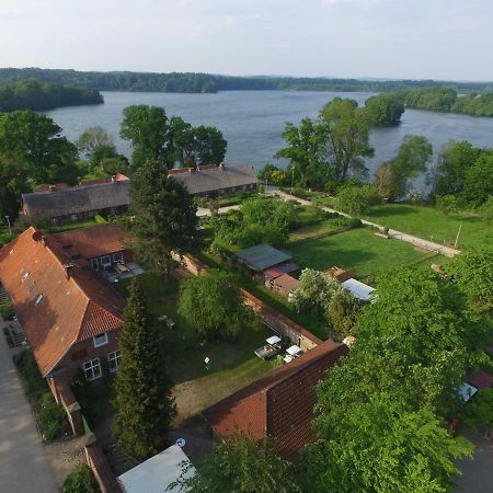 4 Sterne Wohnen "Zum Alten Forsthof" Am Schlosspark, App 1 "Smuck Und Groot" Eutin Exterior photo